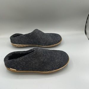 Glerup rubber bottom‎ slippers